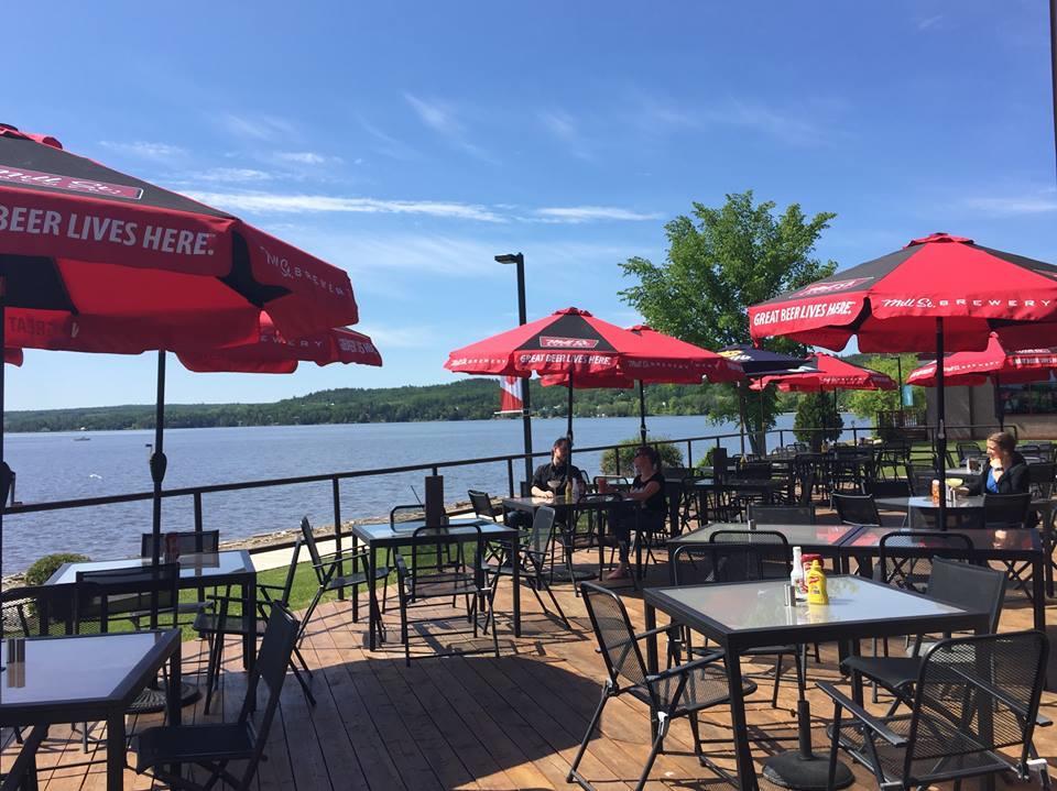 Waterfront Inn New Liskeard Екстериор снимка